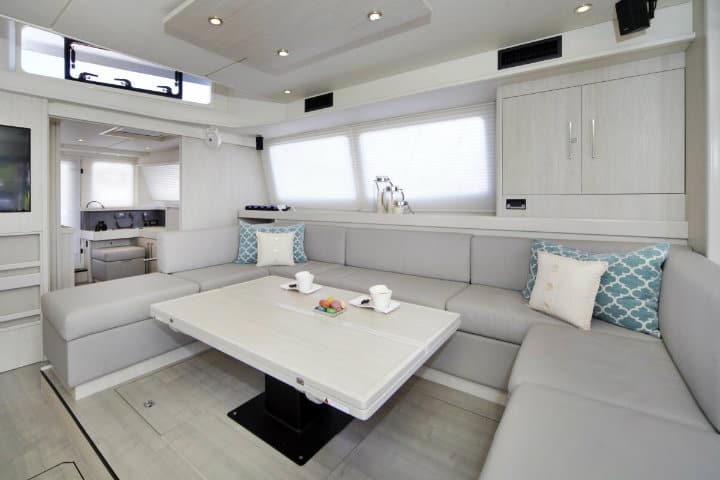 SaloonDining_720x480