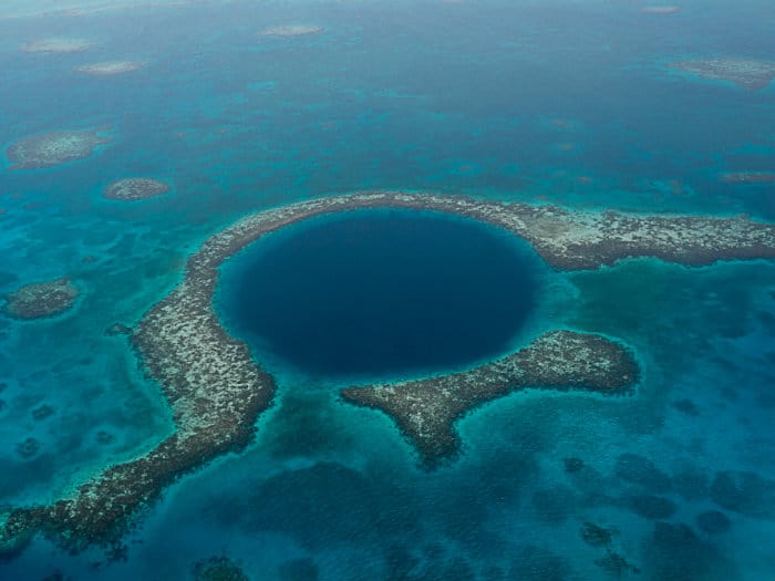 Sailing holidays in Belize