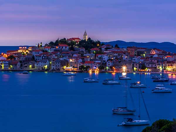 Primosten by night