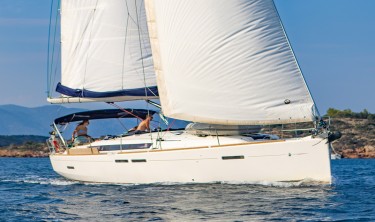 Sun Odyssey 449
